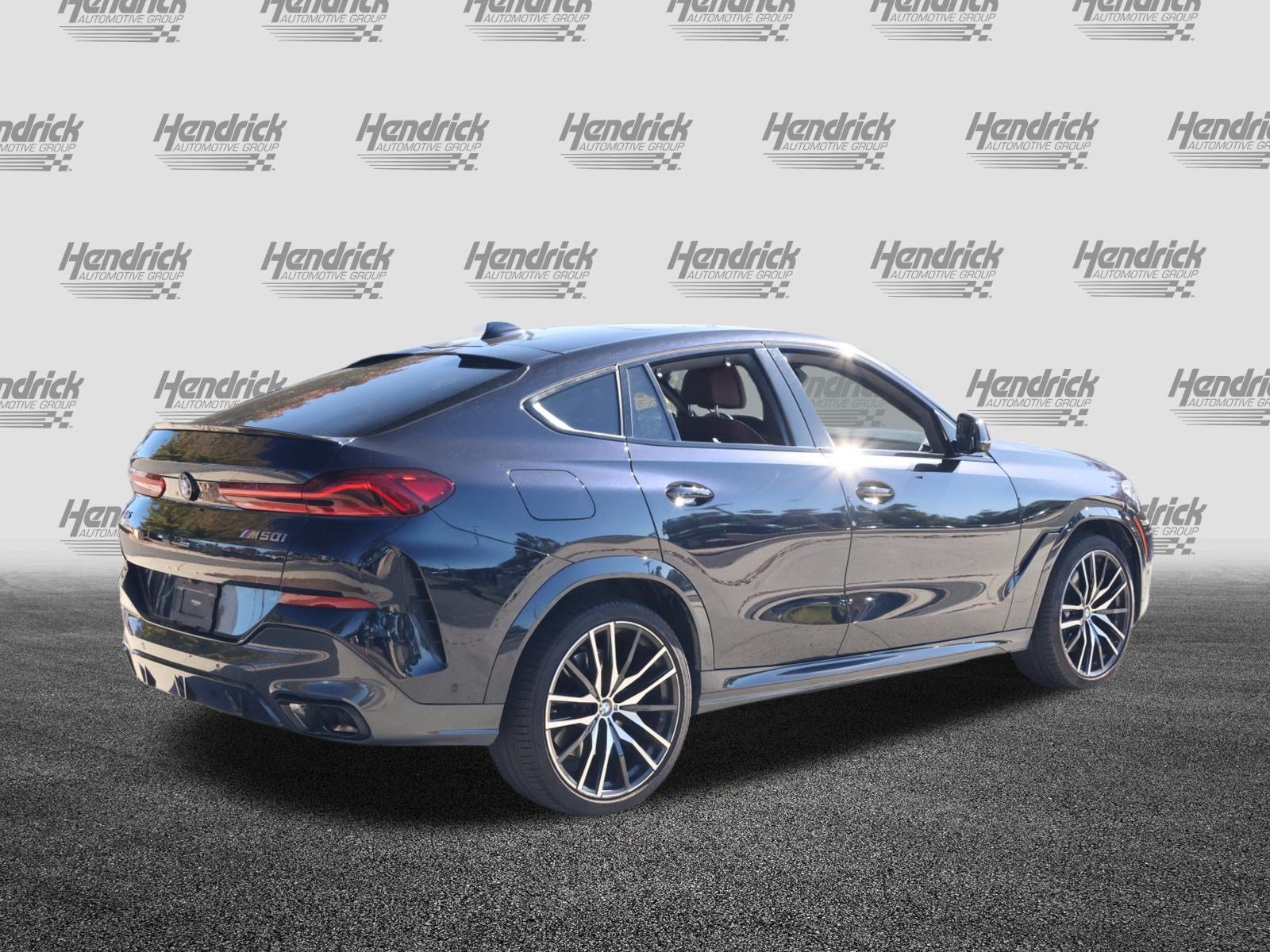 Used 2022 BMW X6 M50i w/ Executive Package AWD/4WD image 9