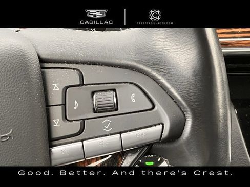 Used 2024 Cadillac Escalade Luxury AWD/4WD image 13