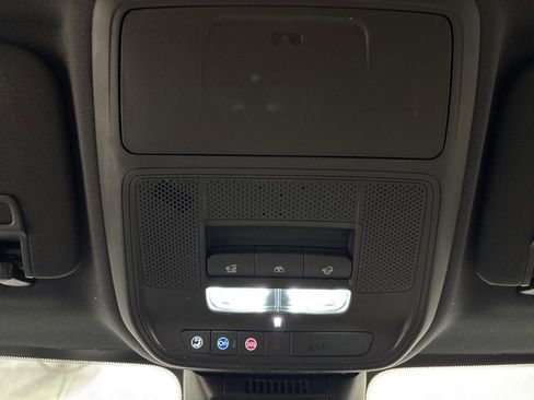 New 2026 Chevrolet Equinox ACTIV w/ Convenience Package III image 19