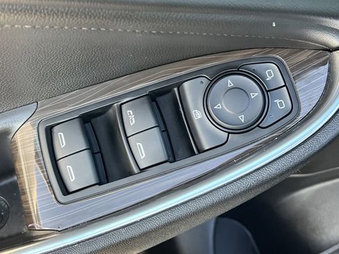 Used 2024 Chevrolet Malibu LT image 22