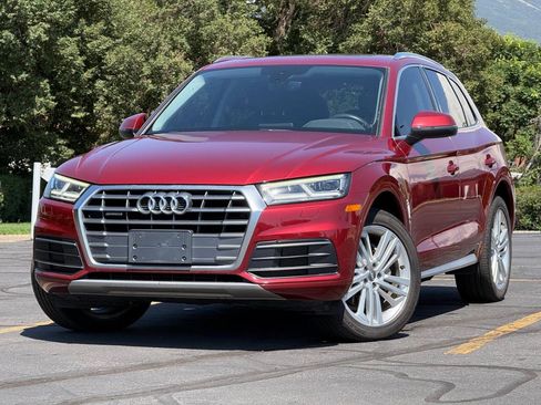 Used 2018 Audi Q5 2.0T Premium Plus w/ Premium Plus Package AWD/4WD image 1