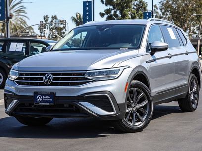 Certified 2022 Volkswagen Tiguan SE