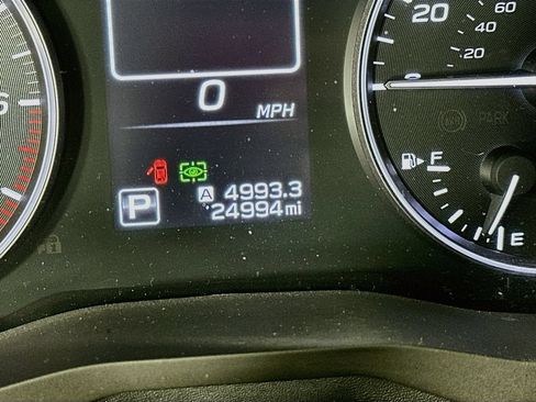 Used 2024 Subaru Ascent Limited w/ Technology Package AWD/4WD image 17