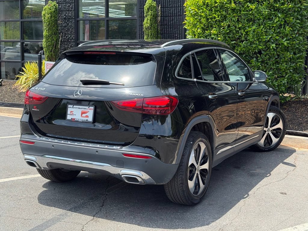 Used 2025 Mercedes-Benz GLA 250 4MATIC image 12