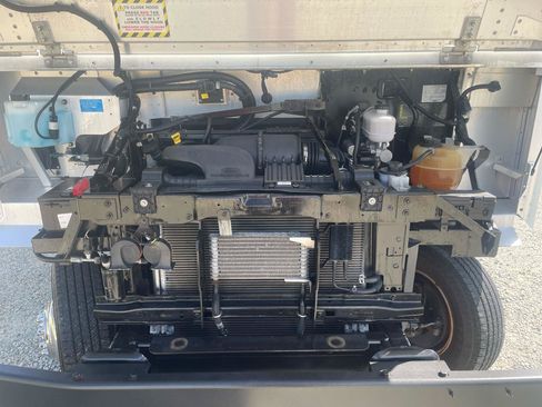 Used 2016 Ford E-350 and Econoline 350 Super Duty w/ A/C Prep Package RWD image 34