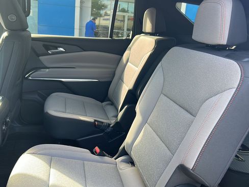 New 2026 Chevrolet Traverse LT w/ LPO, Floor Liner Package AWD/4WD image 14