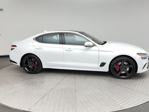 Certified 2026 Genesis G70 3.3T Sport Prestige image 9