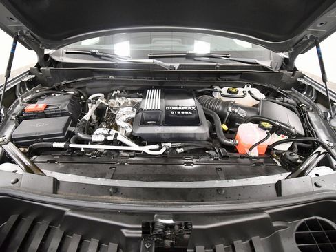 Used 2024 GMC Yukon SLE image 12