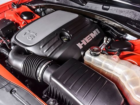 Used 2022 Dodge Charger R/T RWD image 13