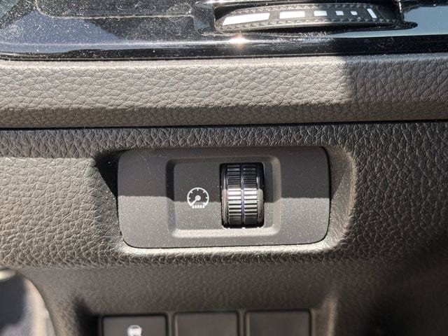 Used 2025 Honda Civic Sport image 23