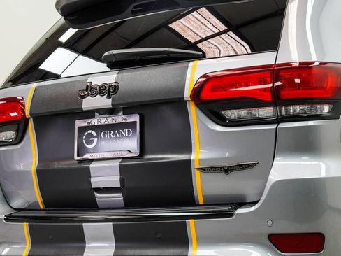 Used 2021 Jeep Grand Cherokee Trackhawk AWD/4WD image 13