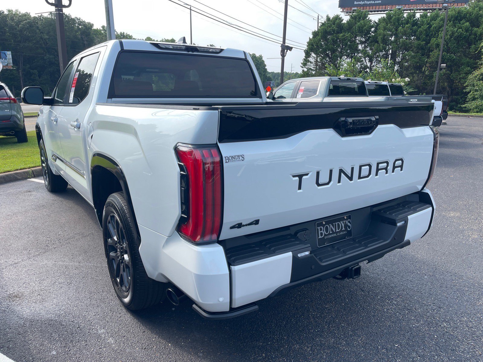 New 2026 Toyota Tundra Platinum AWD/4WD image 12