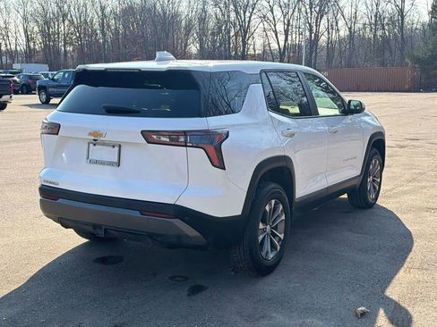 Used 2025 Chevrolet Equinox LT image 8