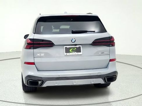 Used 2026 BMW X5 sDrive40i w/ M Sport Package RWD image 10