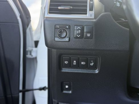Used 2021 Lexus GX 460 Premium AWD/4WD image 15
