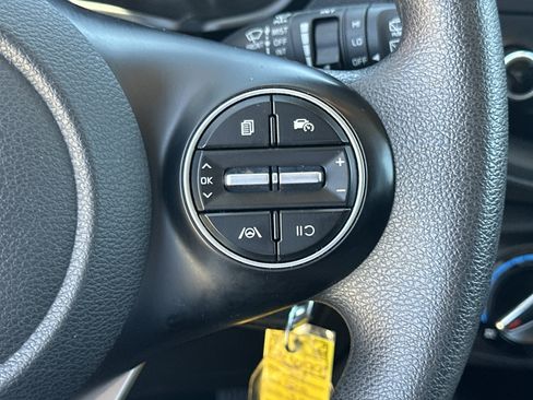 Used 2024 Kia Soul LX w/ Option Group 015 FWD image 25