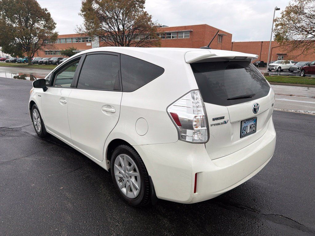Used 2013 Toyota Prius V Three FWD image 7