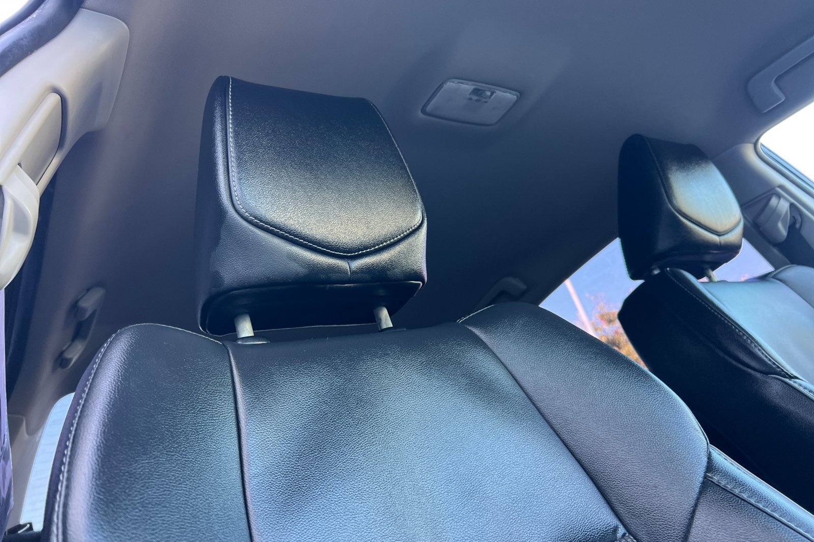 Used 2016 Toyota Corolla S FWD image 18