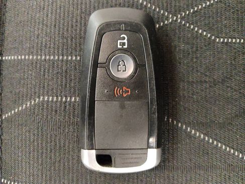 Used 2018 Ford EcoSport SE image 32