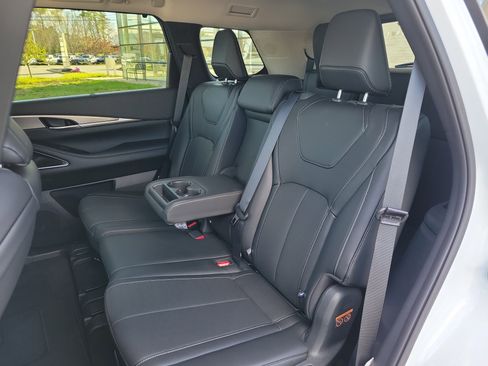 Used 2026 INFINITI QX60 Luxe w/ Cargo Package AWD/4WD image 29