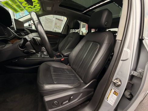 Used 2018 Audi Q5 2.0T Premium Plus w/ Premium Plus Package AWD/4WD image 8
