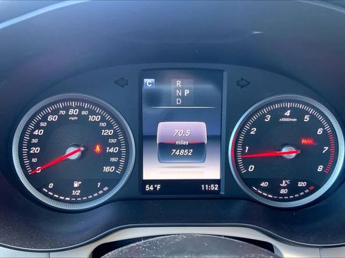 Used 2017 Mercedes-Benz GLC 300 4MATIC Coupe image 25