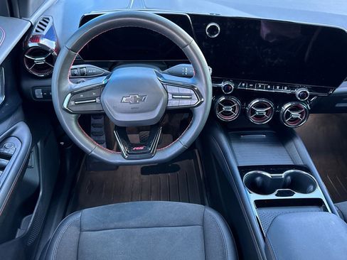Used 2025 Chevrolet Blazer EV RS image 17