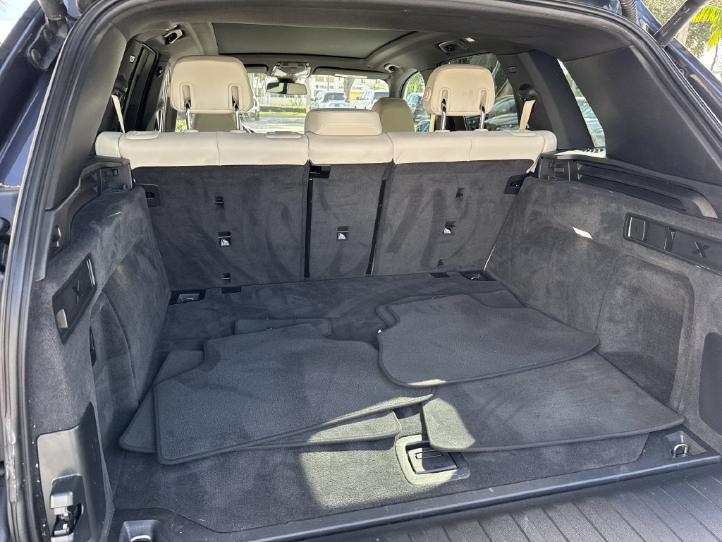 Used 2022 BMW X5 sDrive40i w/ M Sport Package RWD image 58