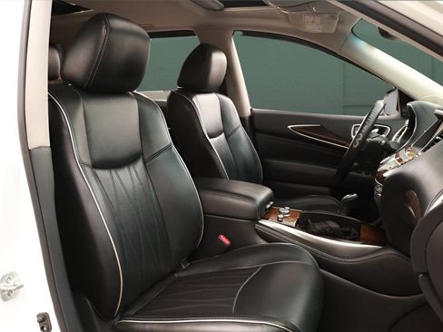 Used 2016 INFINITI QX60 Luxe w/ Deluxe Technology Package AWD/4WD image 24