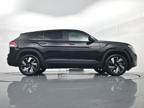 Used 2024 Volkswagen Atlas Cross Sport SE FWD image 51