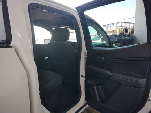 Used 2024 Chevrolet Colorado LT w/ LT Convenience Package II RWD image 14