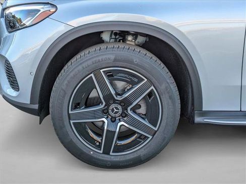 New 2026 Mercedes-Benz GLC 300 image 10