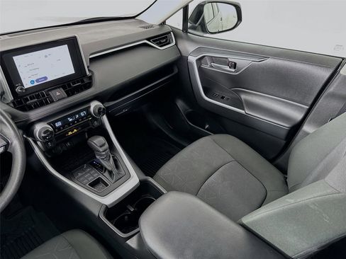 Certified 2025 Toyota RAV4 XLE image 29