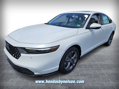 New 2025 Honda Accord EX-L image 3