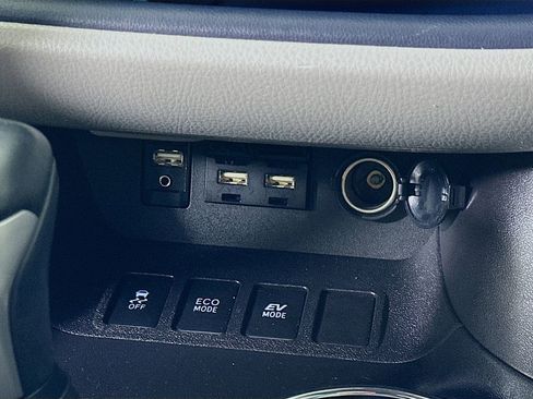 Used 2019 Toyota Highlander Limited Platinum image 34