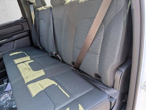 New 2026 RAM 1500 Express AWD/4WD image 12