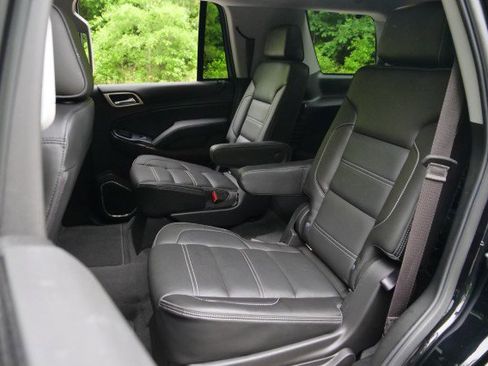 Used 2020 GMC Yukon Denali AWD/4WD image 28
