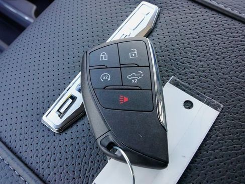 New 2026 GMC Sierra 3500 Denali w/ Denali Reserve Package image 26