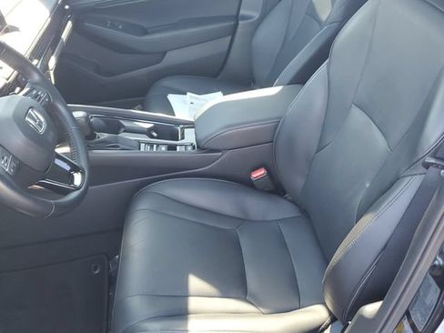 Used 2024 Honda Accord Sport image 17