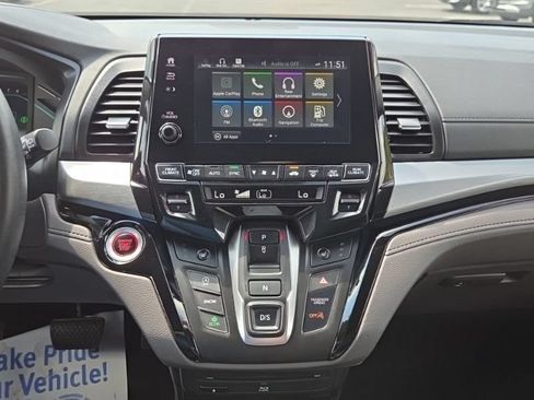 Used 2023 Honda Odyssey Touring image 39