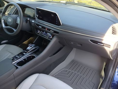 Used 2022 Hyundai Sonata Limited image 13