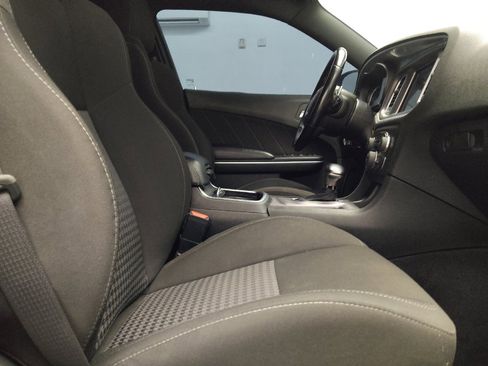 Used 2022 Dodge Charger GT RWD image 21
