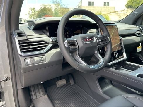 New 2025 GMC Acadia Elevation w/ Elevation Premium Package image 19