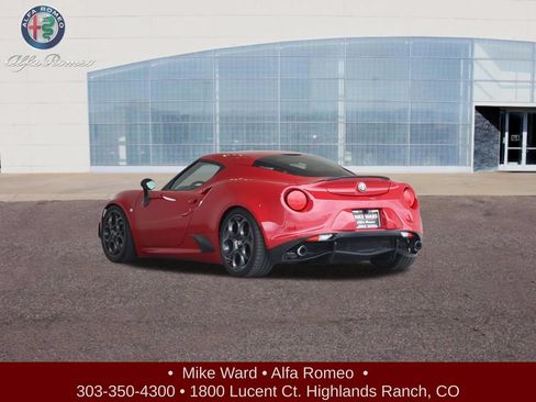 Used 2015 Alfa Romeo 4C Launch Edition w/ Convenience Group RWD image 3