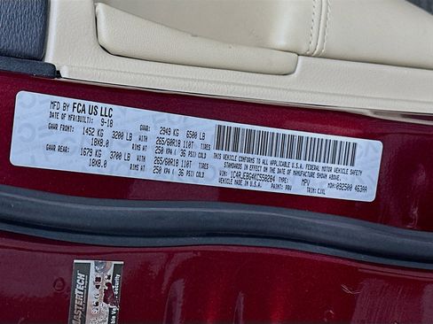 Used 2019 Jeep Grand Cherokee Limited RWD image 12