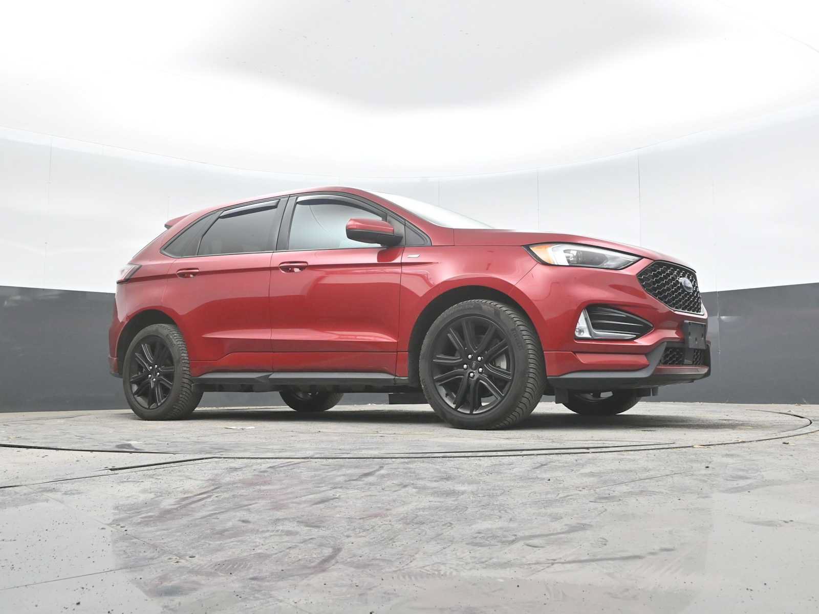 Used 2022 Ford Edge ST-Line w/ Class II Trailer Tow Package AWD/4WD image 27