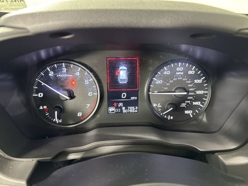 Used 2024 Subaru Crosstrek 2.0i AWD/4WD image 15