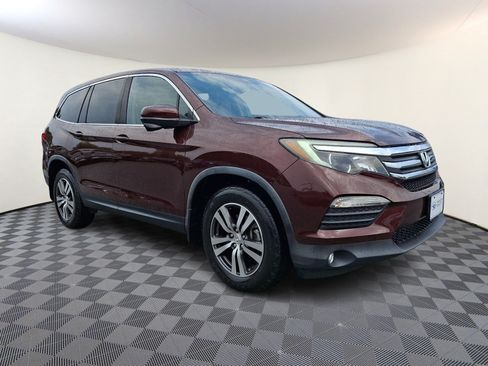 Used 2016 Honda Pilot EX image 1