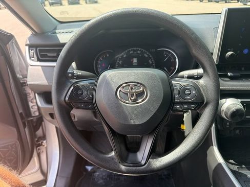 Certified 2025 Toyota RAV4 LE AWD/4WD image 31