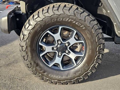 Used 2021 Jeep Wrangler Unlimited Rubicon image 13